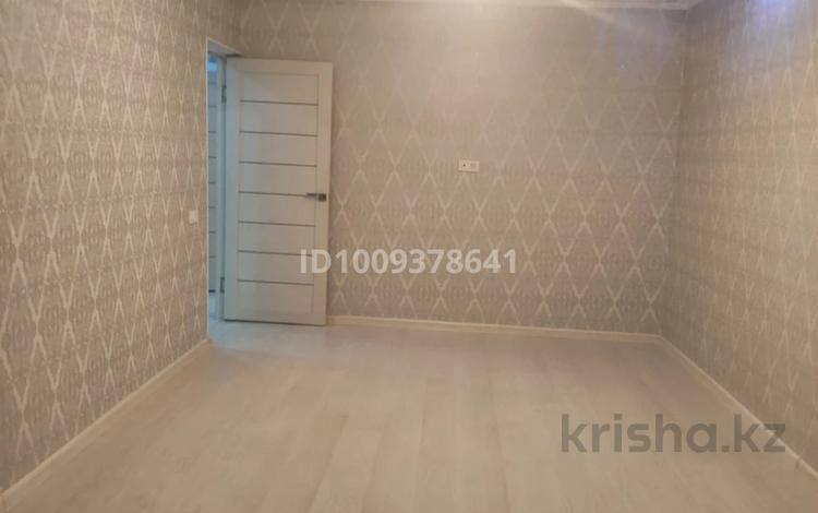 2-комнатная квартира · 60 м² · 2/3 этаж, 4-й микрорайон, 4-й микрорайон 19 — 78 школа за 24 млн ₸ в Шымкенте, Туран р-н — фото 2