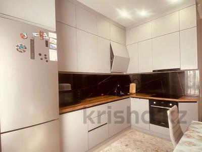 2-комнатная квартира · 60 м² · 11/12 этаж, Санжара Асфендиярова 8 за ~ 38.6 млн ₸ в Астане, Нура р-н
