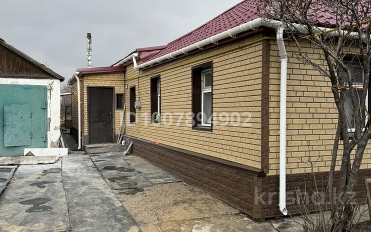 Часть дома · 3 комнаты · 81 м² · 6 сот., мкр Михайловка , Толепова — Толепова/жилстроевская за 32 млн ₸ в Караганде, Казыбек би р-н — фото 2