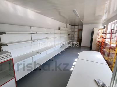 Свободное назначение, офисы, магазины и бутики, склады, салоны красоты, медцентры и аптеки, развлечения, кабинеты и рабочие места, студии · 30 м² за 200 000 ₸ в Астане, Алматы р-н