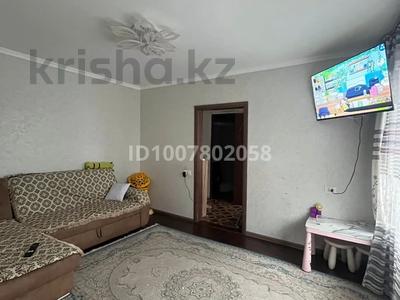 2-комнатная квартира · 32 м² · 1/5 этаж, Абая 160 — 31 микрорайон за 7.5 млн 〒 в Экибастузе