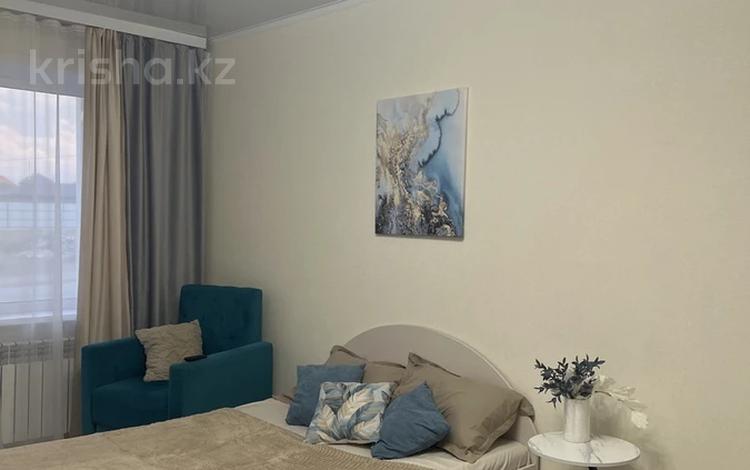 1-бөлмелі пәтер · 40 м² · 1/9 қабат, Юбилейный 32б, бағасы: 13 000 ₸ в Кокшетау — фото 2