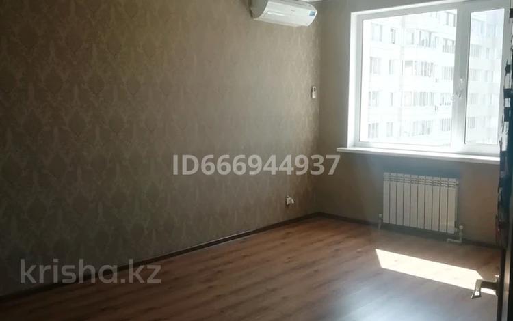 2-комнатная квартира, 70 м², 6/9 этаж помесячно, Сауран 7 за 160 000 〒 в Астане, Есильский р-н — фото 2