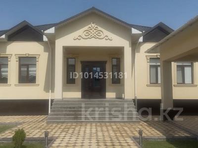 Жеке үй · 5 бөлме · 230 м² · 8 жүзд., Самал-3 ш/а., ул Ақ биік 13 — Пл Алматинской трассе, бағасы: 95 млн ₸ в Шымкенте, Абайский р-н