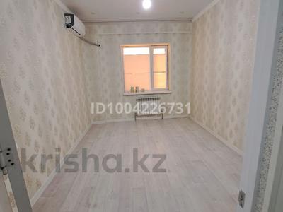 1-бөлмелі пәтер · 47 м² · 2/10 қабат, 31Б мкр 8 — 1 болме жалға беріледі, бағасы: 120 000 〒 в Актау