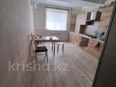 Офисы, магазины и бутики, салоны красоты, медцентры и аптеки, образование · 114 м² за 1 млн 〒 в Актобе, мкр. Алтын орда