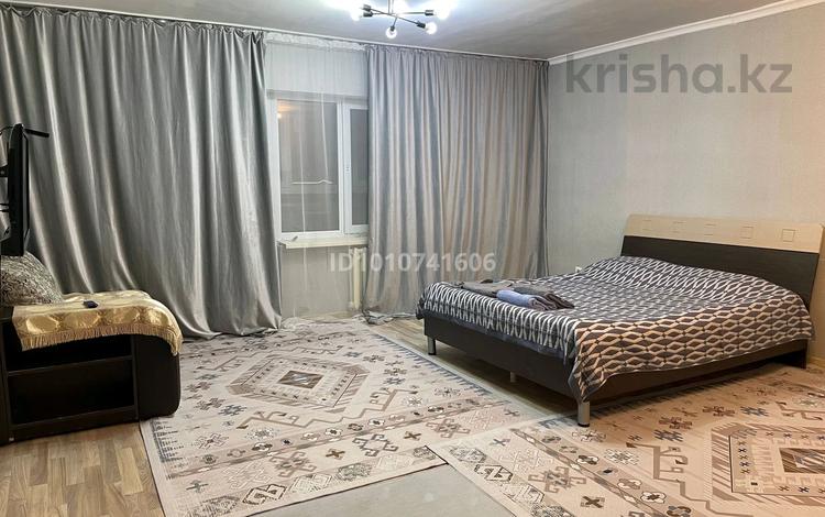 1-комнатная квартира · 38 м² · 6/9 этаж, Кокжал Барака 13 — Обо суд,Центр крови за 2 500 ₸ в Усть-Каменогорске, Ульбинский — фото 5