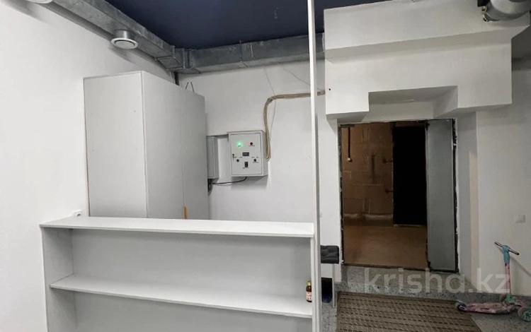 Еркін, кеңселер, қоймалар, қоғамдық тамақтану орны · 80 м², бағасы: 20 млн ₸ в Караганде, Казыбек би р-н — фото 2