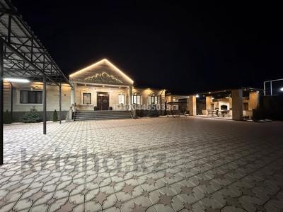 Отдельный дом · 7 комнат · 400 м² · 12.5 сот., Медеу за 185 млн 〒 в Каскелене