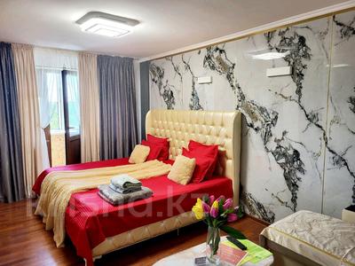 1-комнатная квартира · 35 м² · 5/5 этаж, Айбергенова 1б — ТЦ"ShimkentPlaza" за 15 000 ₸ в Шымкенте, Аль-Фарабийский р-н