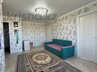 2-комнатная квартира · 42.4 м² · 5/5 этаж, 66-й квартал за 13.7 млн 〒 в Семее