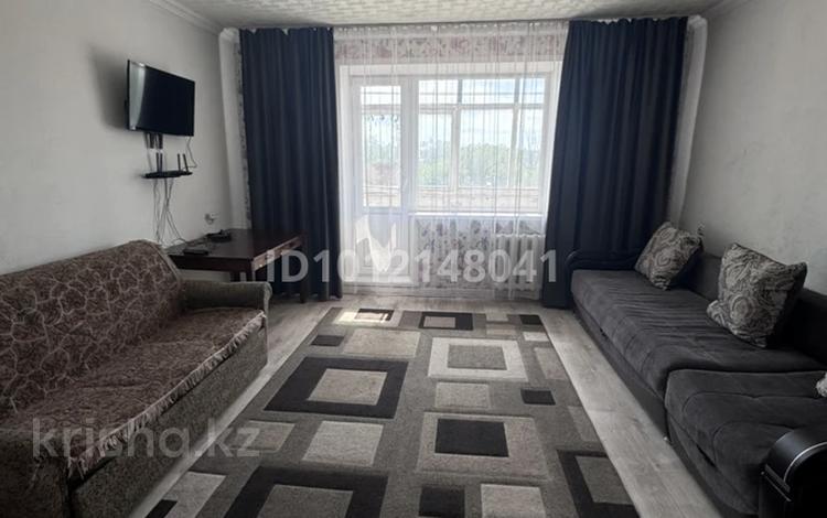 2-бөлмелі пәтер · 55 м² · 3/10 қабат, мкр Юго-Восток, 28й микрорайон 11/2 — Супермаркет Южный, бағасы: 23.5 млн ₸ в Караганде, Казыбек би р-н — фото 2