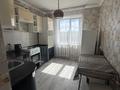 2-бөлмелі пәтер · 55 м² · 3/10 қабат, мкр Юго-Восток, 28й микрорайон 11/2 — Супермаркет Южный, бағасы: 23.5 млн ₸ в Караганде, Казыбек би р-н — фото 3