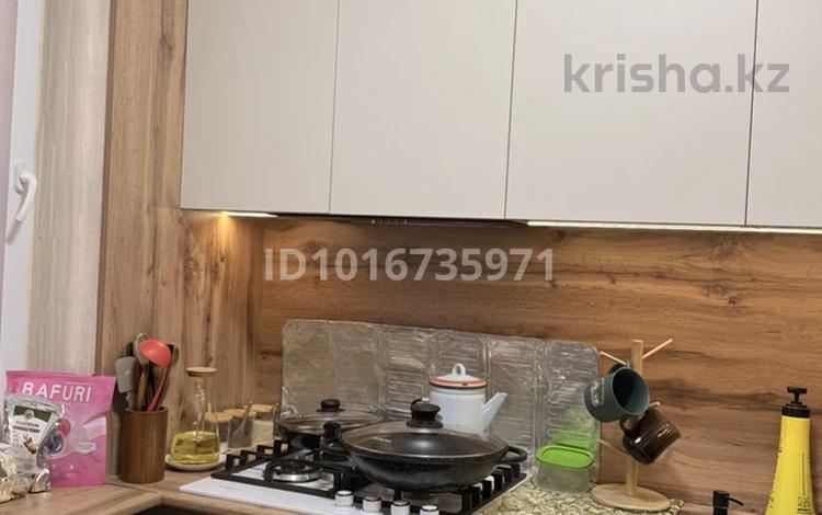 3-комнатная квартира · 48 м² · 5/5 этаж, Жангельдина 16б — 18 школа,45 школа за 170 000 ₸ в Шымкенте, Аль-Фарабийский р-н — фото 9