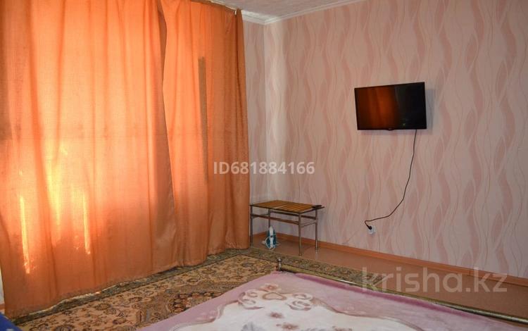 1-комнатная квартира · 45 м² · 1/6 этаж, Маяковского 105/1 — Быковского за 10 000 ₸ в Костанае — фото 2