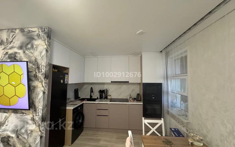 4-комнатная квартира · 82.3 м² · 5/5 этаж, Королева 92 за 19 млн ₸ в Экибастузе — фото 2