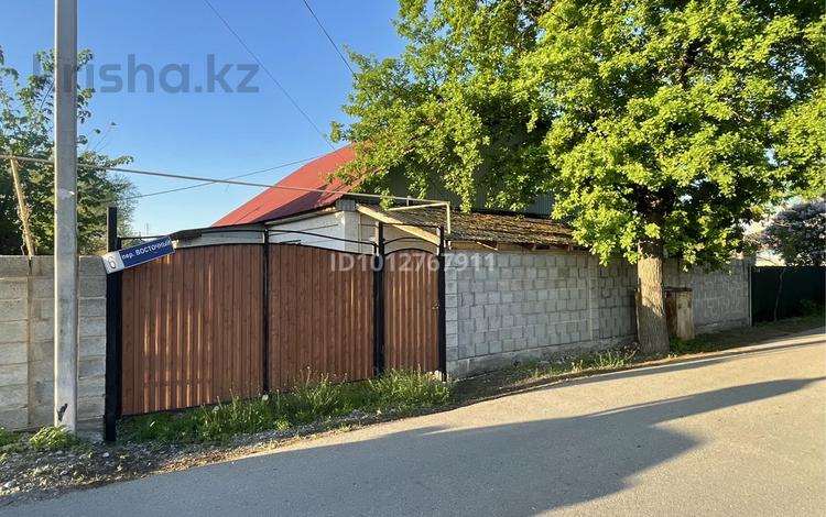 Жеке үй · 3 бөлме · 90 м² · 6 сот., Шыгыс — Между Гаухар ана и Кабанбай батыра, бағасы: 27 млн ₸ в Талдыкоргане, Каратал — фото 2