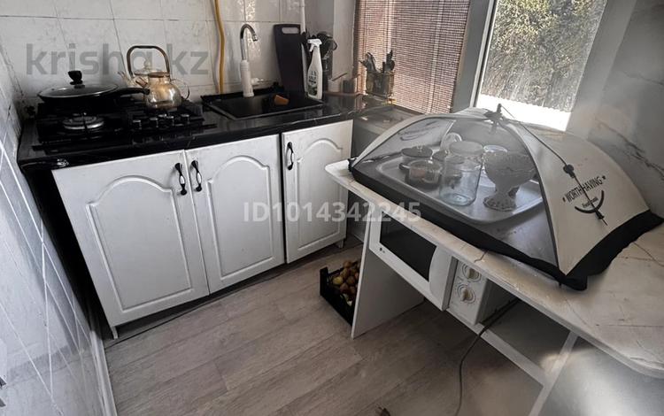 2-бөлмелі пәтер · 67 м² · 2/2 қабат, Шанырак 11 — Рынок Бокен, бағасы: 9 млн ₸ в Жанаозен — фото 2