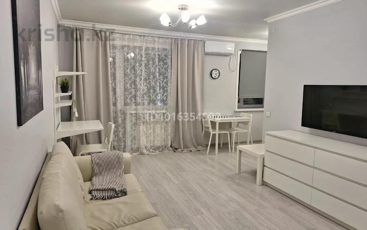 1-комнатная квартира · 37 м² · 3/4 этаж, мкр Новый Город, Лободы 4 за 195 000 ₸ в Караганде, Казыбек би р-н — фото 11