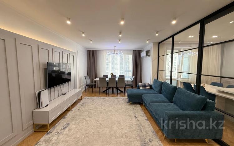 4-комнатная квартира · 130 м² · 4/10 этаж, Розыбакиева 320 за 160 млн 〒 в Алматы, Бостандыкский р-н — фото 2