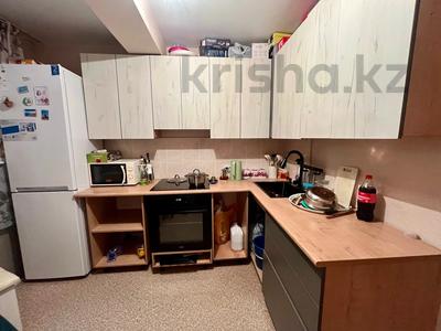 2-комнатная квартира · 54 м² · 8/9 этаж, Аль-Фараби 26 за ~ 24 млн 〒 в Усть-Каменогорске