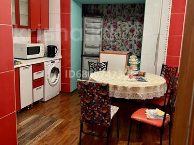 2-бөлмелі пәтер · 52 м² · 3/5 қабат, мкр Жетысу-4 21 — Абая Момыш улы, бағасы: 300 000 ₸ в Алматы, Ауэзовский р-н