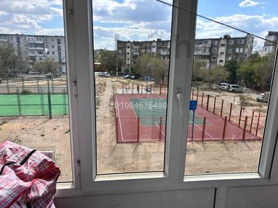 2-бөлмелі пәтер · 42 м² · 3/5 қабат, Сатпаев 102 — Возле центр кредита, бағасы: 10.3 млн ₸