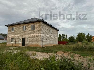 Отдельный дом · 6 комнат · 285 м² · 8 сот., Самал 1 141/5 — Мкр Самал за ~ 35.1 млн ₸ в Уральске