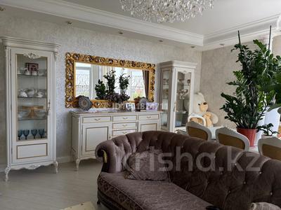 4-бөлмелі пәтер · 156 м² · 3/11 қабат, Кунаева 38, бағасы: 115 млн ₸ в Шымкенте, Аль-Фарабийский р-н