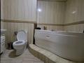 3-комнатная квартира · 120 м² · 8/9 этаж, 11-й мкр 58 за 36 млн ₸ в Актау — фото 7