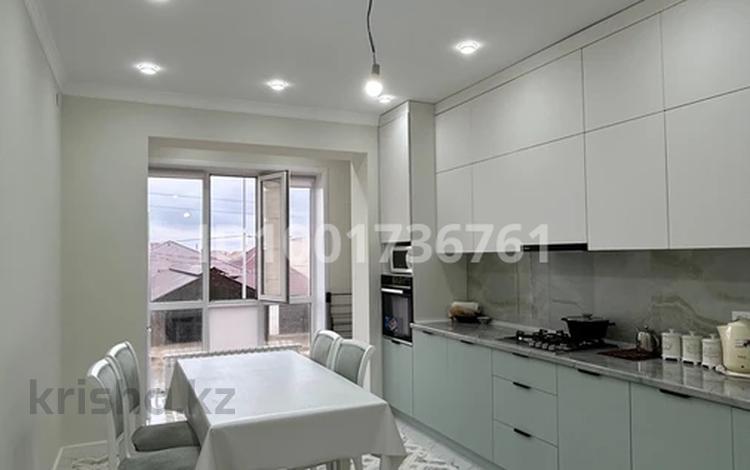 2-комнатная квартира · 80 м² · 2/4 этаж, мкр Сарыкамыс, Жарык 14 за 30 млн ₸ в Атырау — фото 6