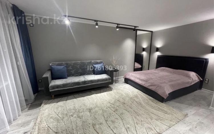 1-бөлмелі пәтер · 38.1 м² · 3/5 қабат, Чайковский 1 (универсам), бағасы: 3 000 ₸ в  — фото 2