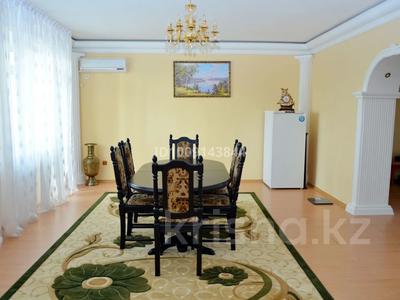 5-комнатная квартира · 236 м² · 4/5 этаж, Абилкайыр-хана 37а — Казахтелеком за 97 млн 〒 в Актобе