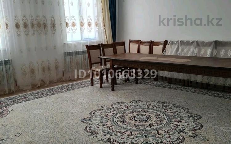 Отдельный дом · 4 комнаты · 168 м² · 8 сот., мкр Зарослый, Садуакасова 27 — Жанаталап, Ресторан Анашым за 21 млн ₸ в Атырау — фото 2