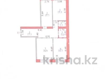 3-бөлмелі пәтер · 88.5 м² · 1/5 қабат, Акадeмическая 9/10, бағасы: 26.5 млн ₸ в Караганде, Казыбек би р-н