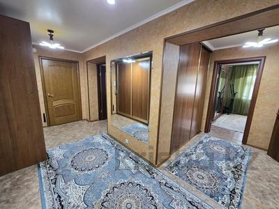 3-комнатная квартира · 97 м² · 1/5 этаж, Батыр Баяна за 250 000 ₸ в Петропавловске