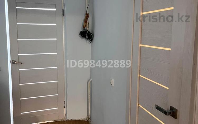 2-комнатная квартира · 43.6 м² · 2/5 этаж, 4-й мкр 22 — 5 школа за 11 млн ₸ в Актау — фото 4
