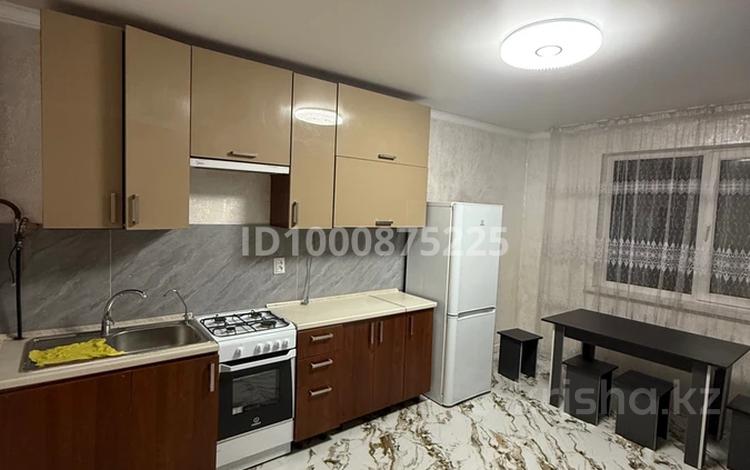 1-комнатная квартира · 30 м², Новостройка пятно 75 75 — Альфараби Уалиханова за 140 000 ₸ в  — фото 11