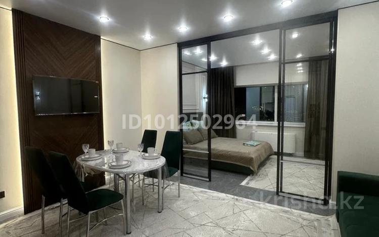 1-бөлмелі пәтер · 45 м² · 28/40 қабат, Достык 5 — Сауран, бағасы: 25 000 ₸ в Астане, Есильский р-н — фото 2