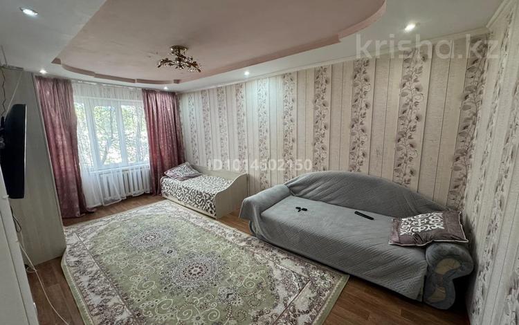 3-комнатная квартира · 68 м² · 2/5 этаж, 4 микрорайон 56 — Возле Айдимед за 25 000 ₸ в Конаеве — фото 2