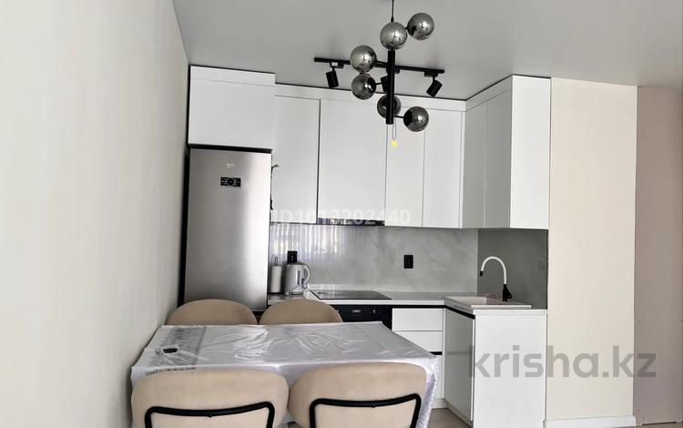 2-комнатная квартира · 50 м² · 9/9 этаж, мкр Нурсая, Абулхайр-хана 69 за 389 000 ₸ в Атырау — фото 15