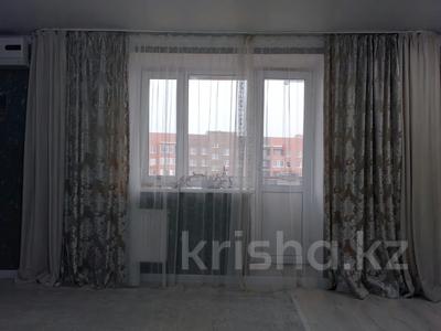 1-комнатная квартира, 48 м², 9/9 этаж, ткачева 12 за 16.5 млн 〒 в Павлодаре