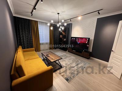 2-бөлмелі пәтер · 70 м² · 13/14 қабат, Туркестан 28, бағасы: 500 000 ₸ в Астане, Есильский р-н