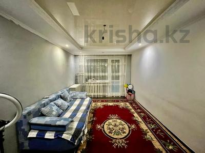 3-комнатная квартира · 67 м² · 4/5 этаж, Майкудук, 15й микрорайон за 11.9 млн ₸ в Караганде, Алихана Бокейханова р-н