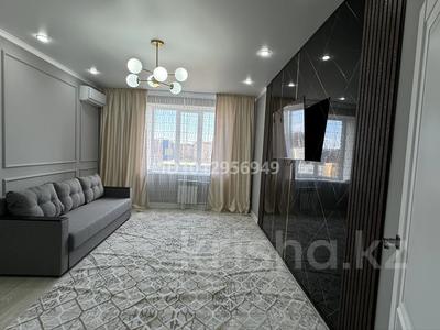 1-бөлмелі пәтер · 50.2 м² · 7/9 қабат, Самал, бағасы: 25 млн ₸ в Уральске
