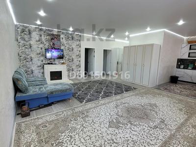 3-бөлмелі пәтер · 102 м² · 8/8 қабат, 19-й мкр 45, бағасы: 29 млн ₸ в Актау