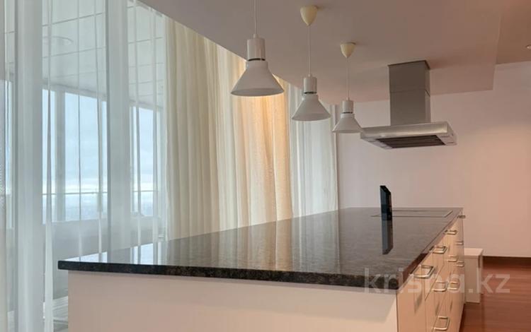 4-комнатная квартира · 270 м² · 20/22 этаж, Аль-Фараби 77/3 за 3.5 млн ₸ в Алматы, Бостандыкский р-н — фото 56