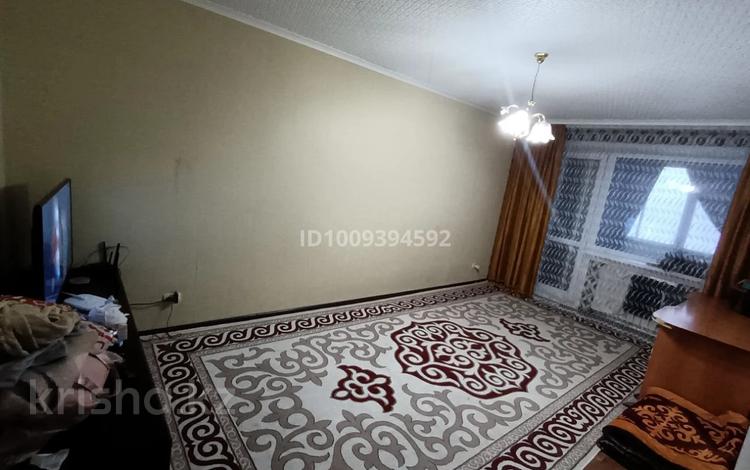 3-бөлмелі пәтер · 64 м² · 4/5 қабат, Ескі Майқұдық ш/а. — 15 микрорайон, бағасы: 130 000 ₸ в Караганде, Алихана Бокейханова р-н — фото 3