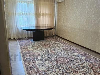 3-бөлмелі пәтер, 71 м², 1/5 қабат, мкр Мамыр-2, Шаляпина, бағасы: 40 млн 〒 в Алматы, Ауэзовский р-н