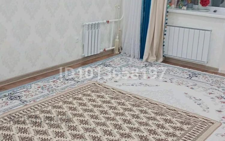 2-бөлмелі пәтер · 64 м² · 6/9 қабат, мкр. Алтын орда, Ораз Тәтеұлы, бағасы: 25 млн ₸ в Актобе — фото 2
